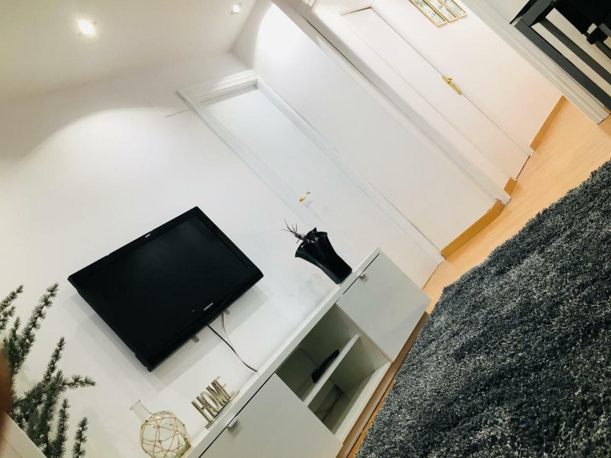 Apartament Apartamento Good Vibes Saragossa Zewnętrze zdjęcie
